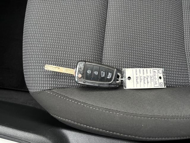 Used 2021 Hyundai Accent SEL image 17