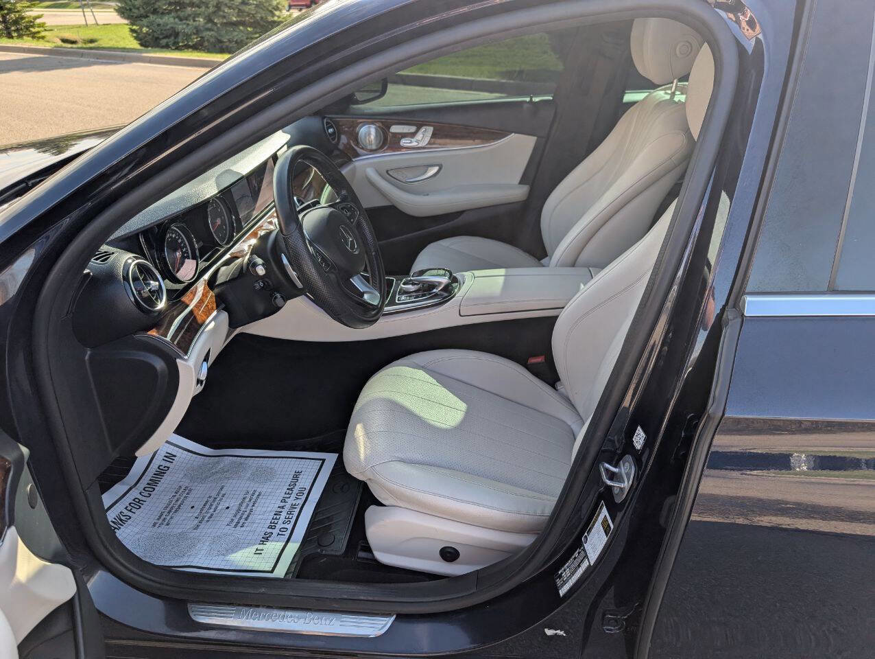 Used 2017 Mercedes-Benz E 300 4MATIC image 14