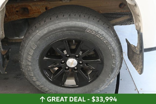 Used 2023 Chevrolet Silverado 1500 LT w/ Work Truck Package AWD/4WD image 15