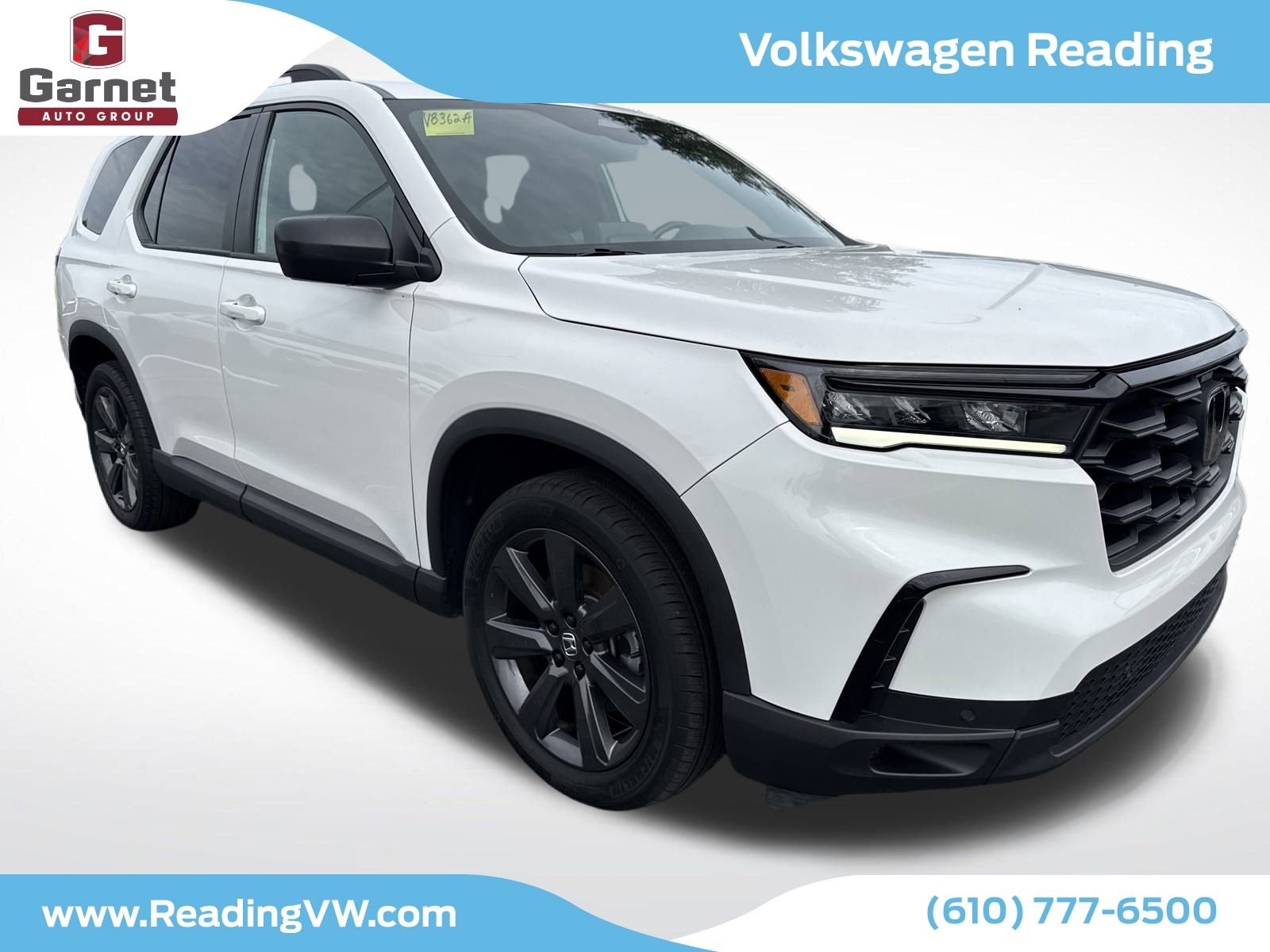 Used 2023 Honda Pilot Sport image 7