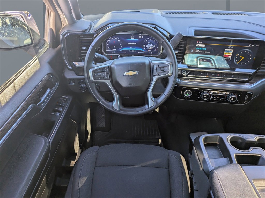 Used 2023 Chevrolet Silverado 1500 LT image 16