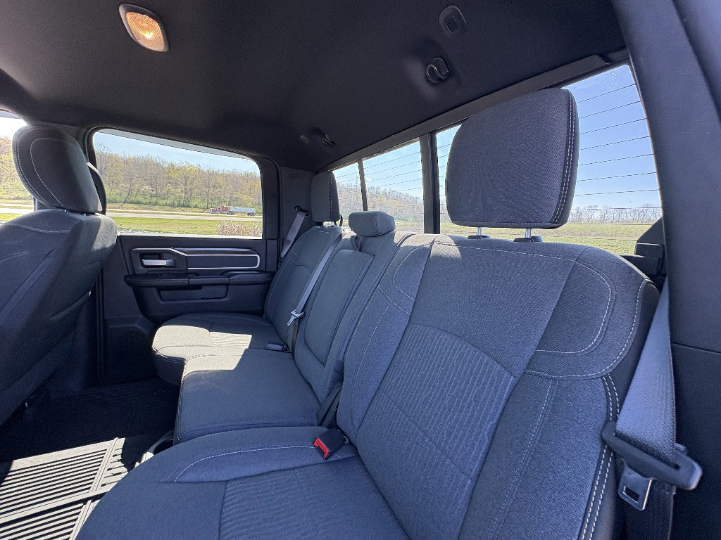 Used 2021 RAM 2500 Big Horn w/ Level 2 Equipment Group image 19