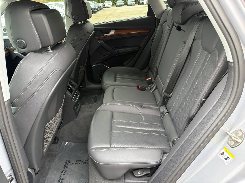 Used 2022 Audi Q5 2.0T Premium Plus w/ Premium Plus Package AWD/4WD image 20