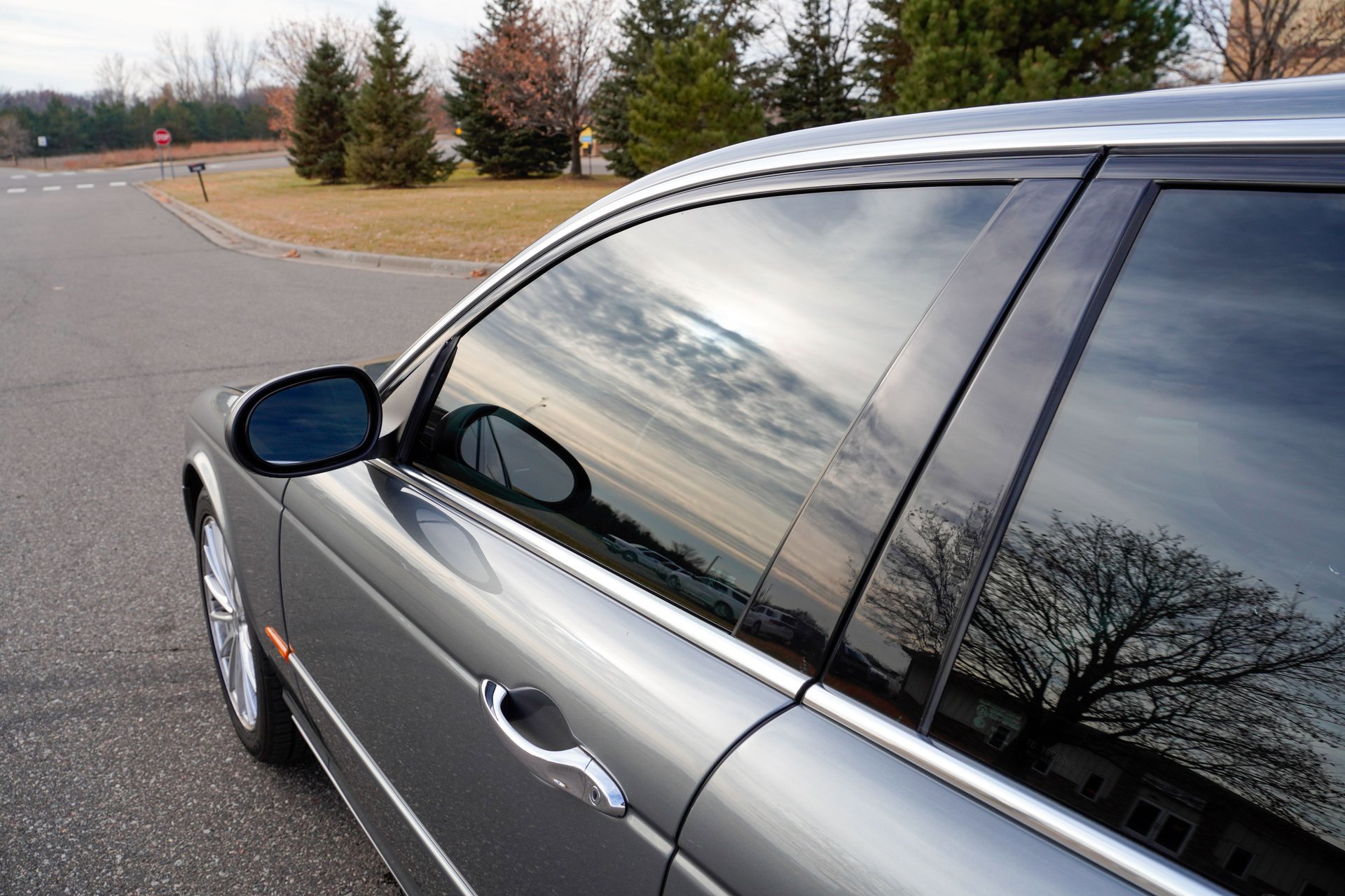 Used 2005 Jaguar XJ8 RWD image 36