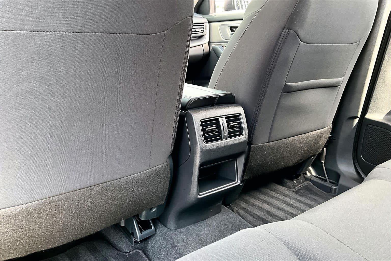 Used 2026 Nissan Rogue S AWD/4WD image 34