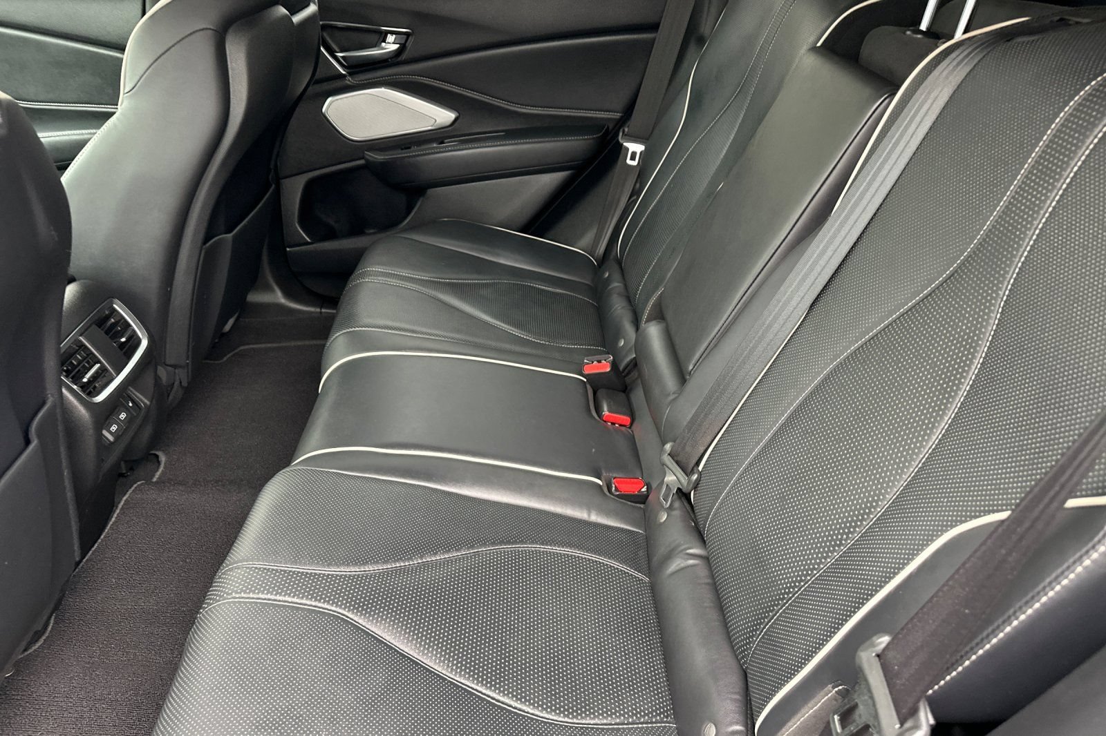 Used 2019 Acura RDX FWD w/ Advance Package image 11