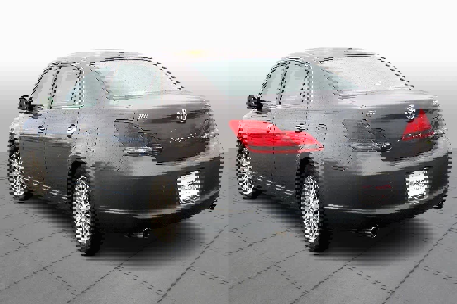 Used 2009 Toyota Avalon XL image 11