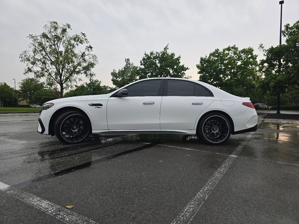 Certified 2025 Mercedes-Benz E 53 AMG e 4MATIC Sedan image 14