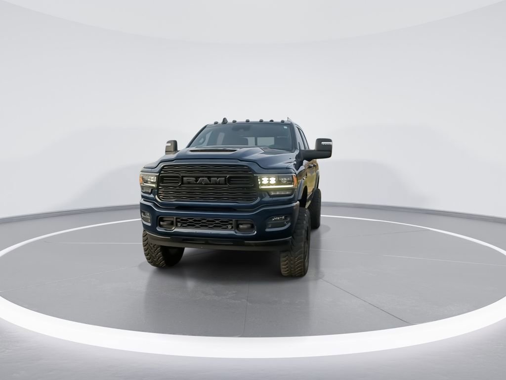 Used 2024 RAM 2500 Limited image 3