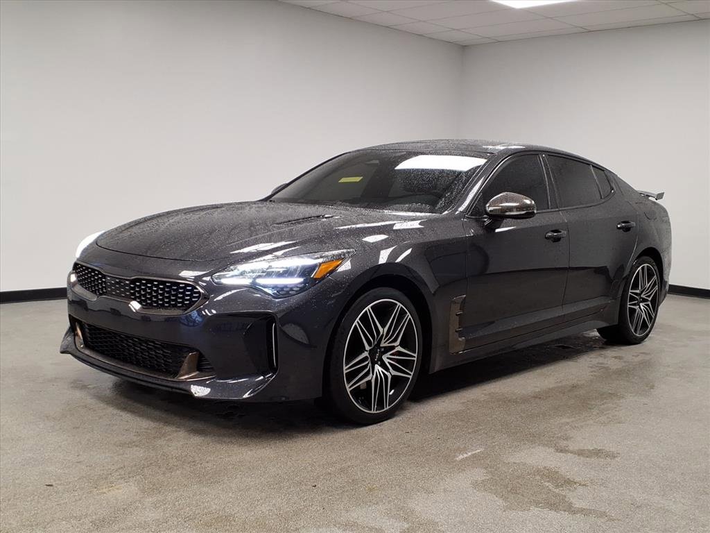 Used 2022 Kia Stinger GT1 image 2