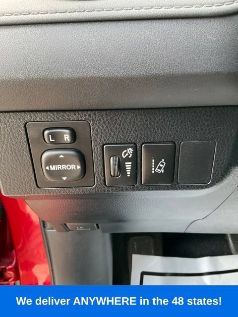 Used 2017 Toyota RAV4 LE FWD image 22