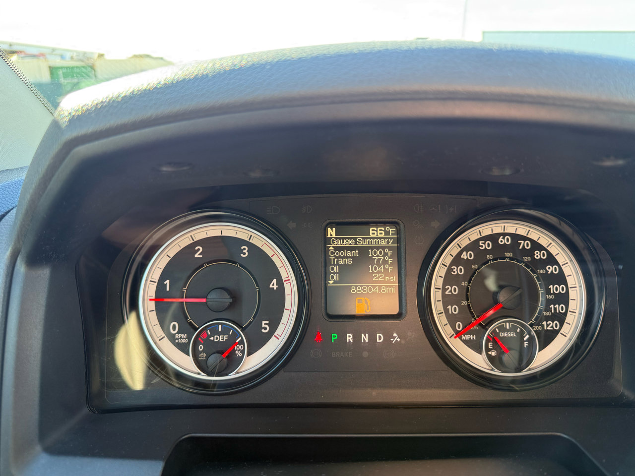 Used 2018 RAM 2500 Tradesman w/ Chrome Appearance Group image 33