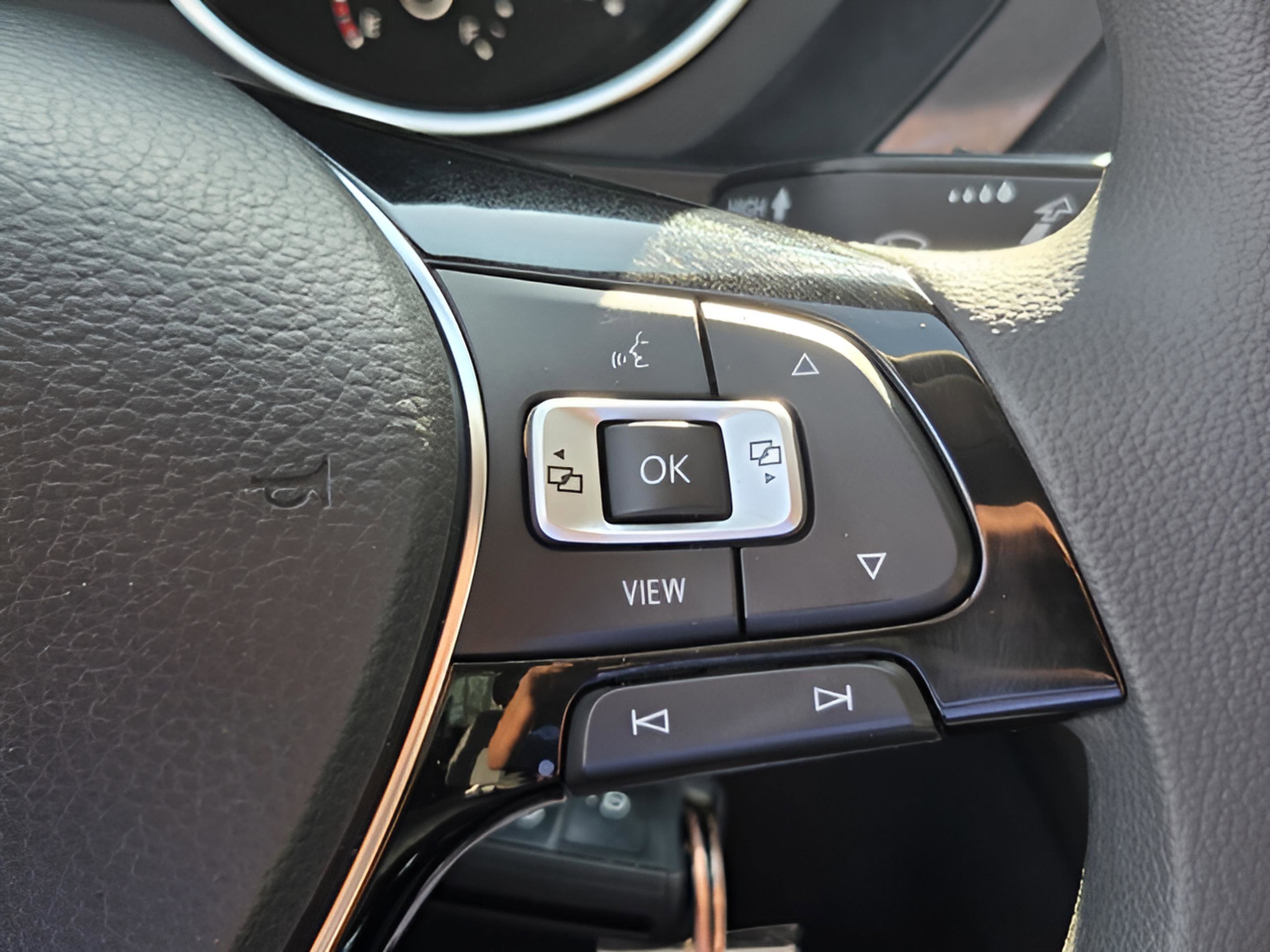 Used 2019 Volkswagen Tiguan S w/ Driver Assistance Package image 24