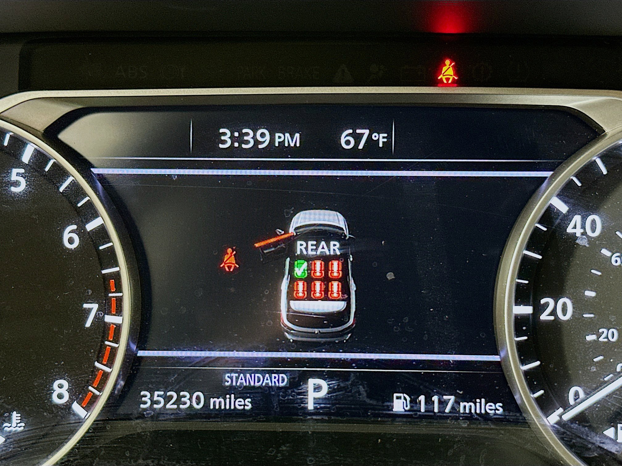 Used 2025 Nissan Pathfinder SV image 19