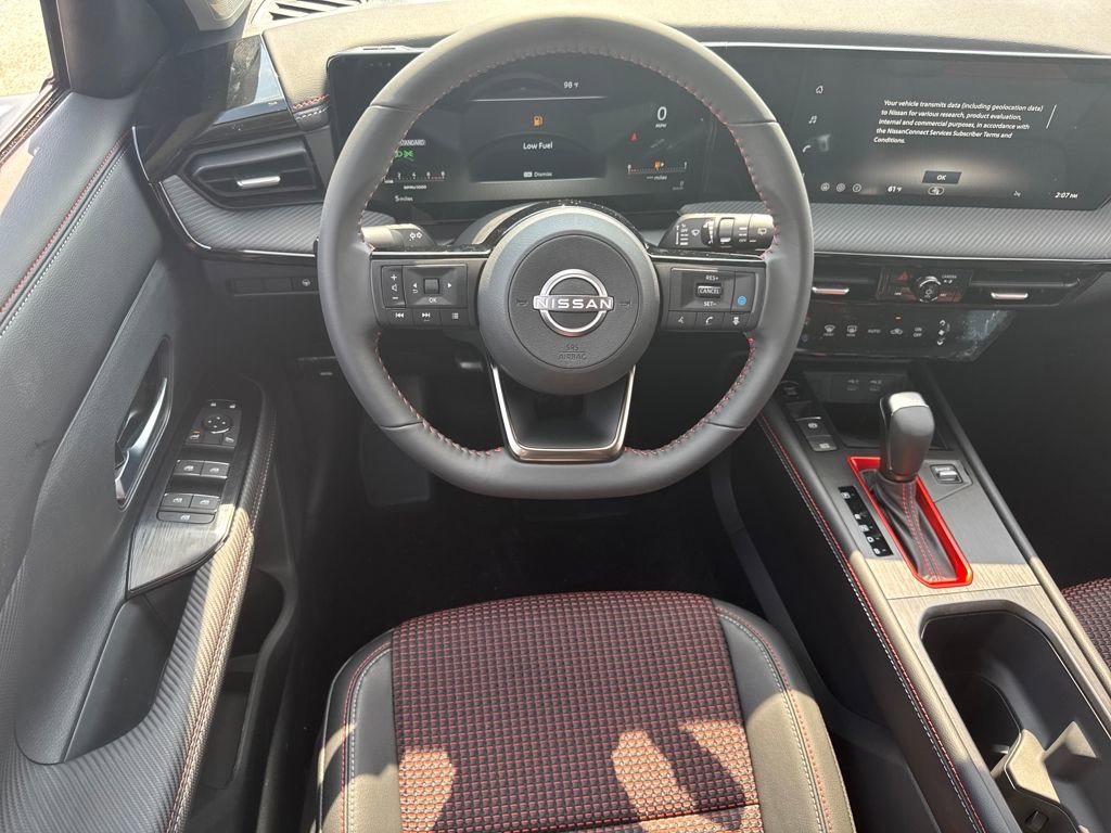 New 2026 Nissan Kicks SR image 14