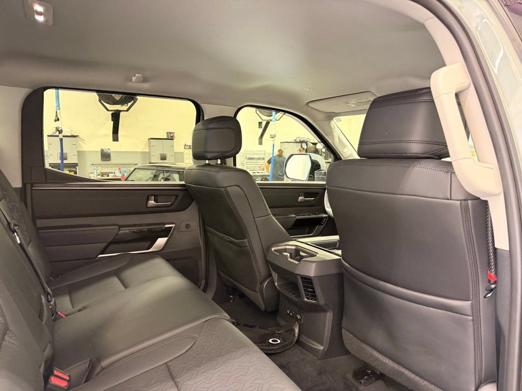 Used 2024 Toyota Tundra Limited AWD/4WD image 26