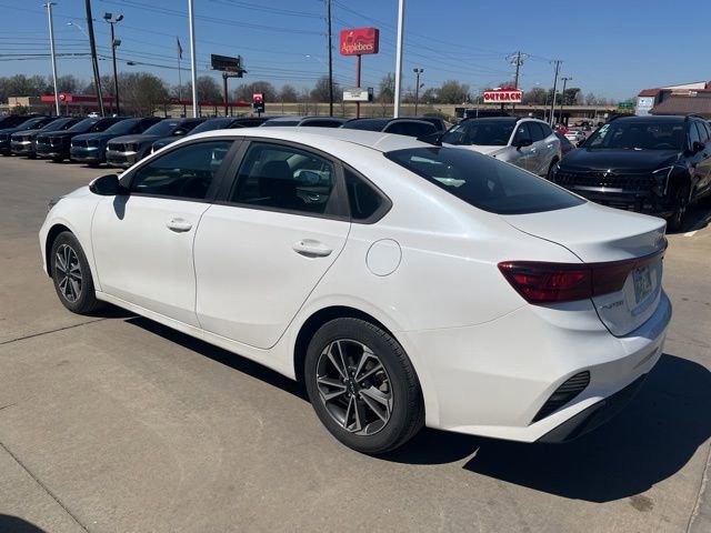 Used 2024 Kia Forte LXS w/ LXS Technology Package image 5