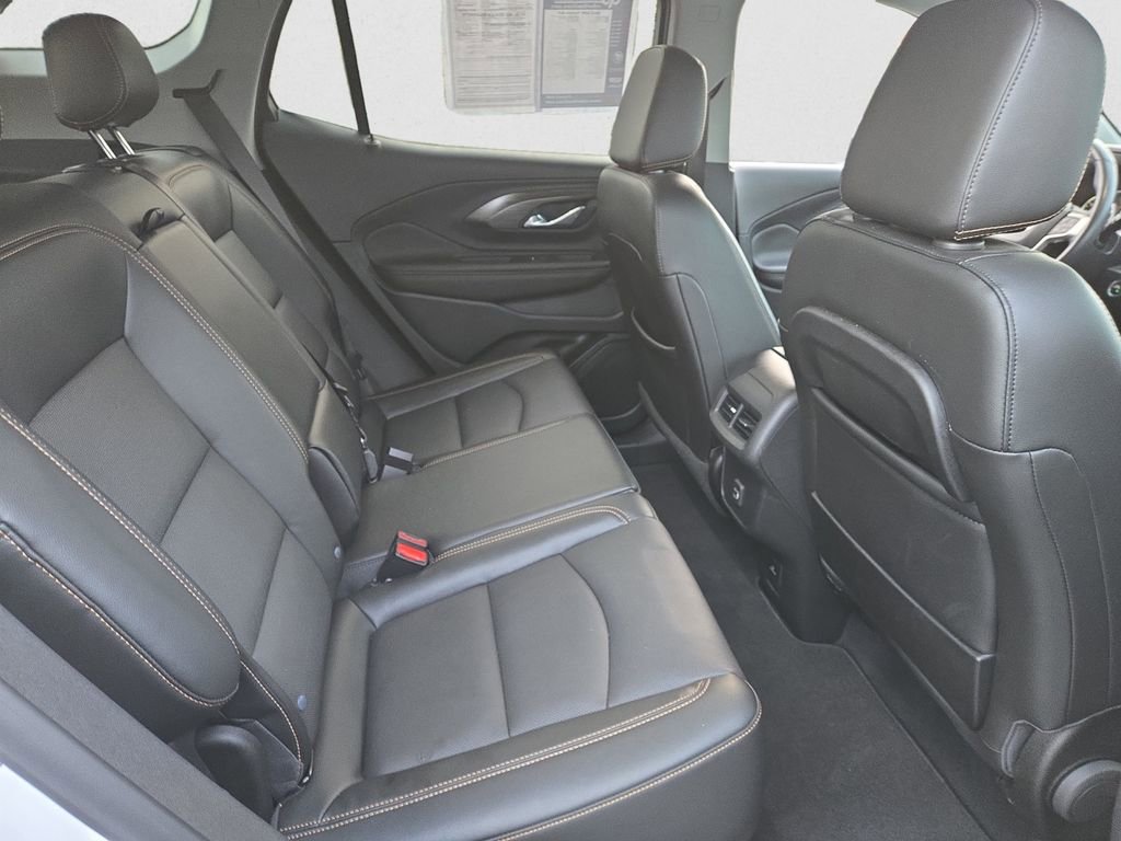 Used 2021 GMC Terrain SLT image 16