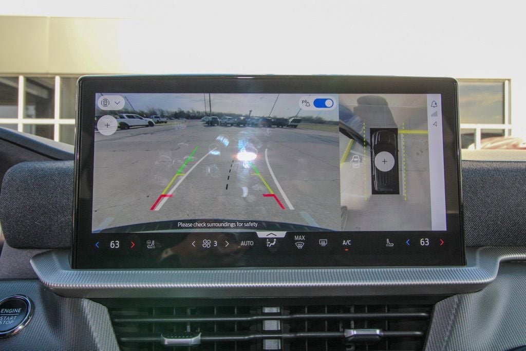 Used 2025 Ford Explorer ST-Line w/ ST-Line Street Pack image 25