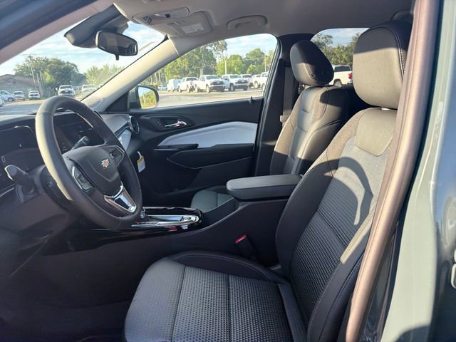 New 2026 Chevrolet Trax LT w/ Driver Confidence Package image 17