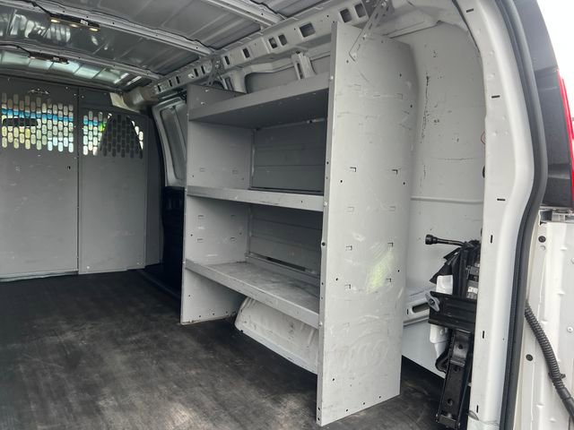 Used 2021 Chevrolet Express 2500 Work Van image 22