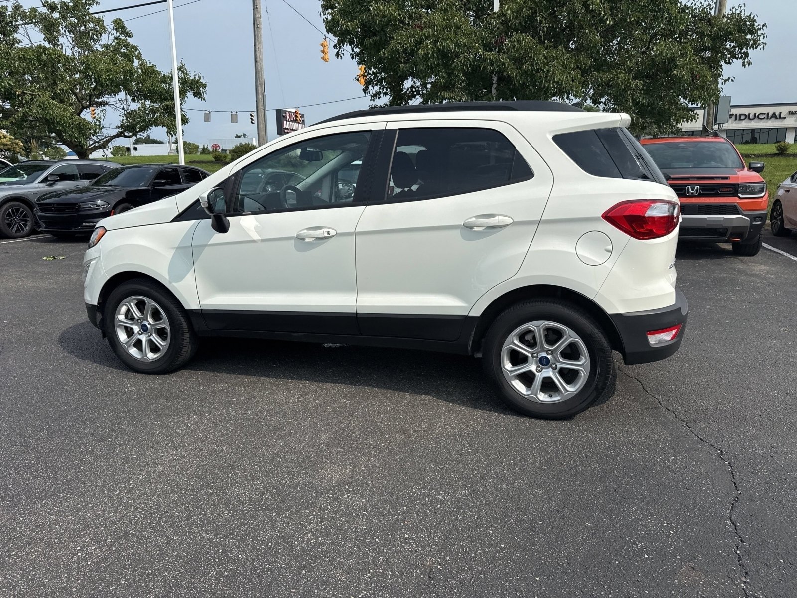 Used 2021 Ford EcoSport SE FWD image 28