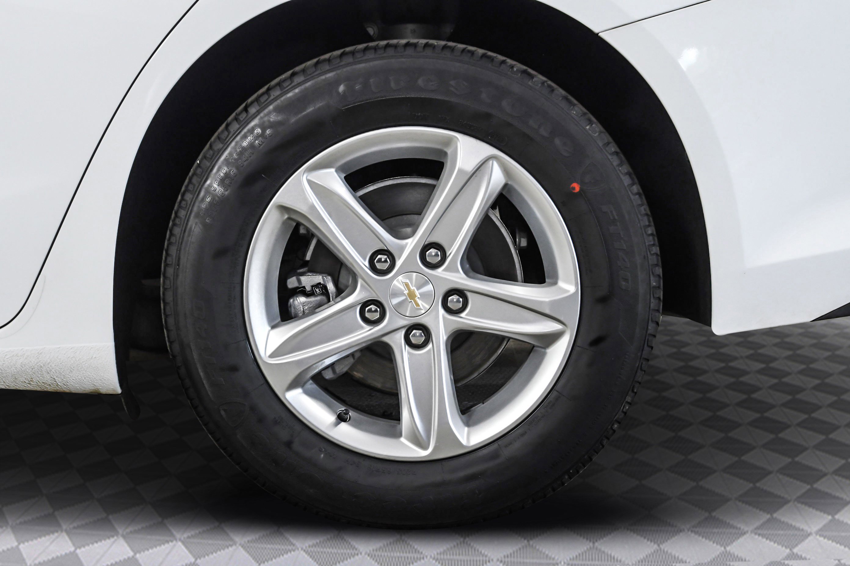 Used 2024 Chevrolet Malibu LS w/ Driver Confidence Package image 34