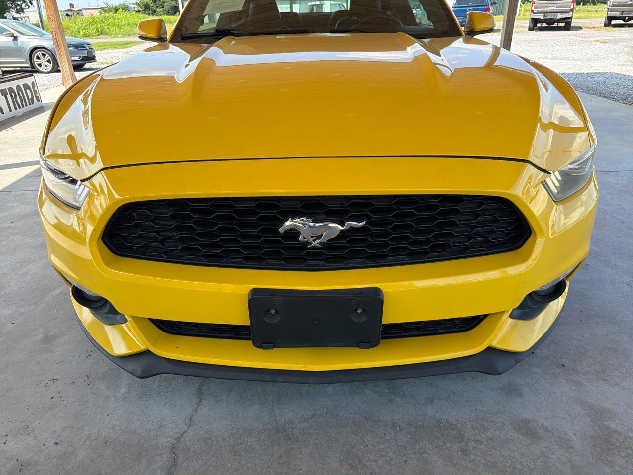 Used 2015 Ford Mustang Premium RWD image 10