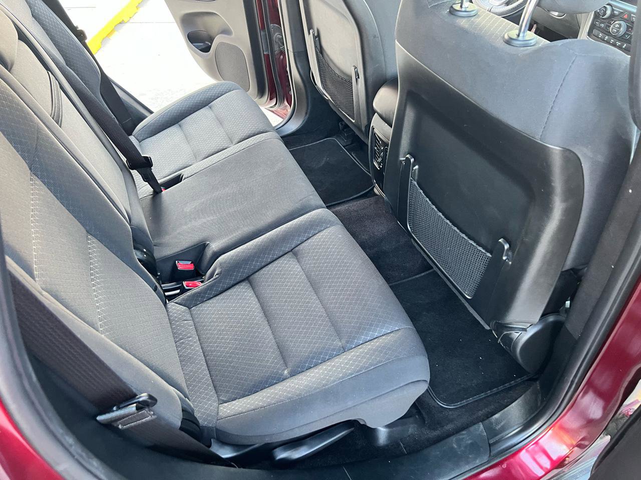 Used 2018 Jeep Grand Cherokee Laredo image 22