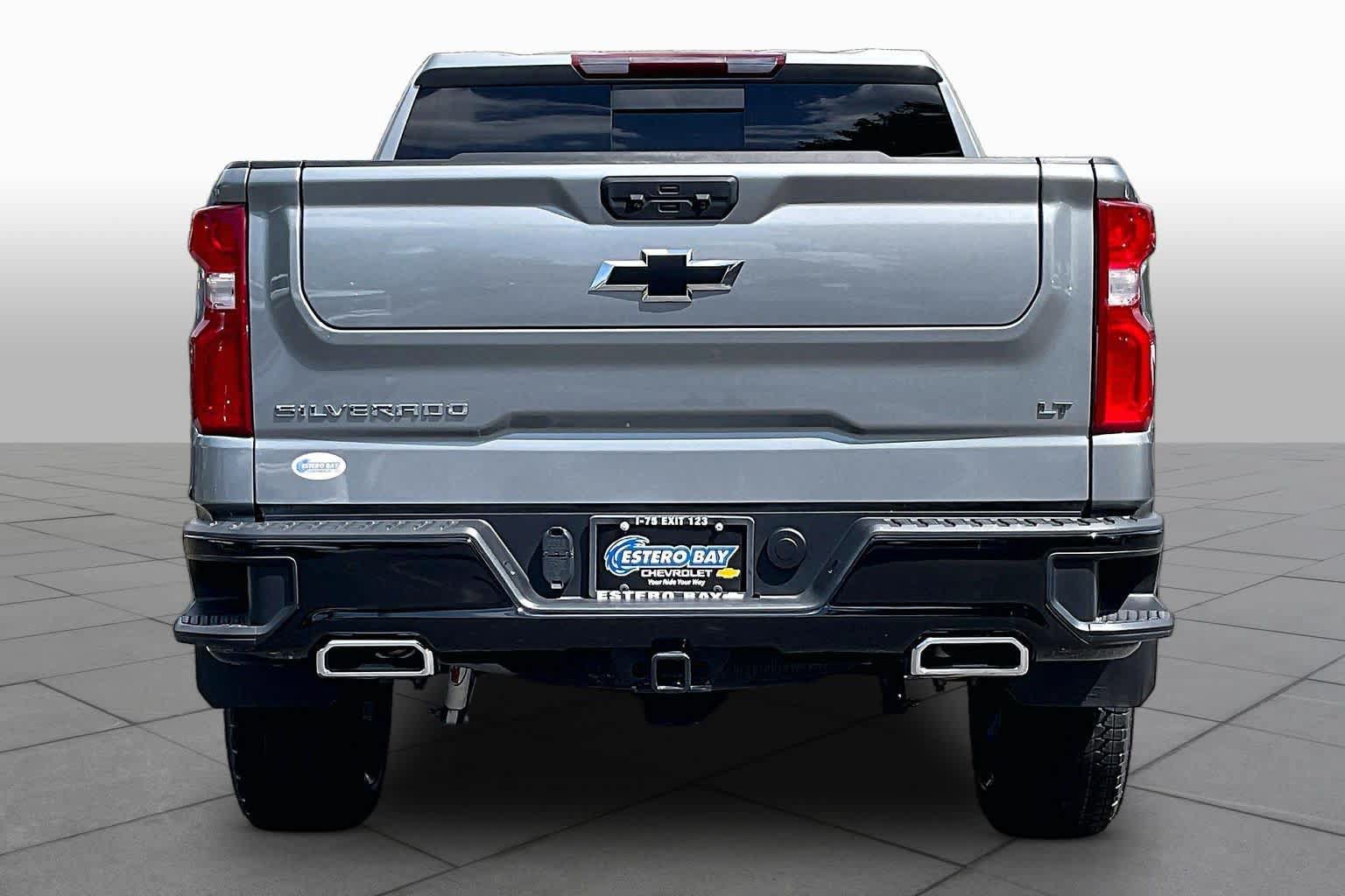 Used 2025 Chevrolet Silverado 1500 LT Trail Boss w/ Convenience Package II AWD/4WD image 5