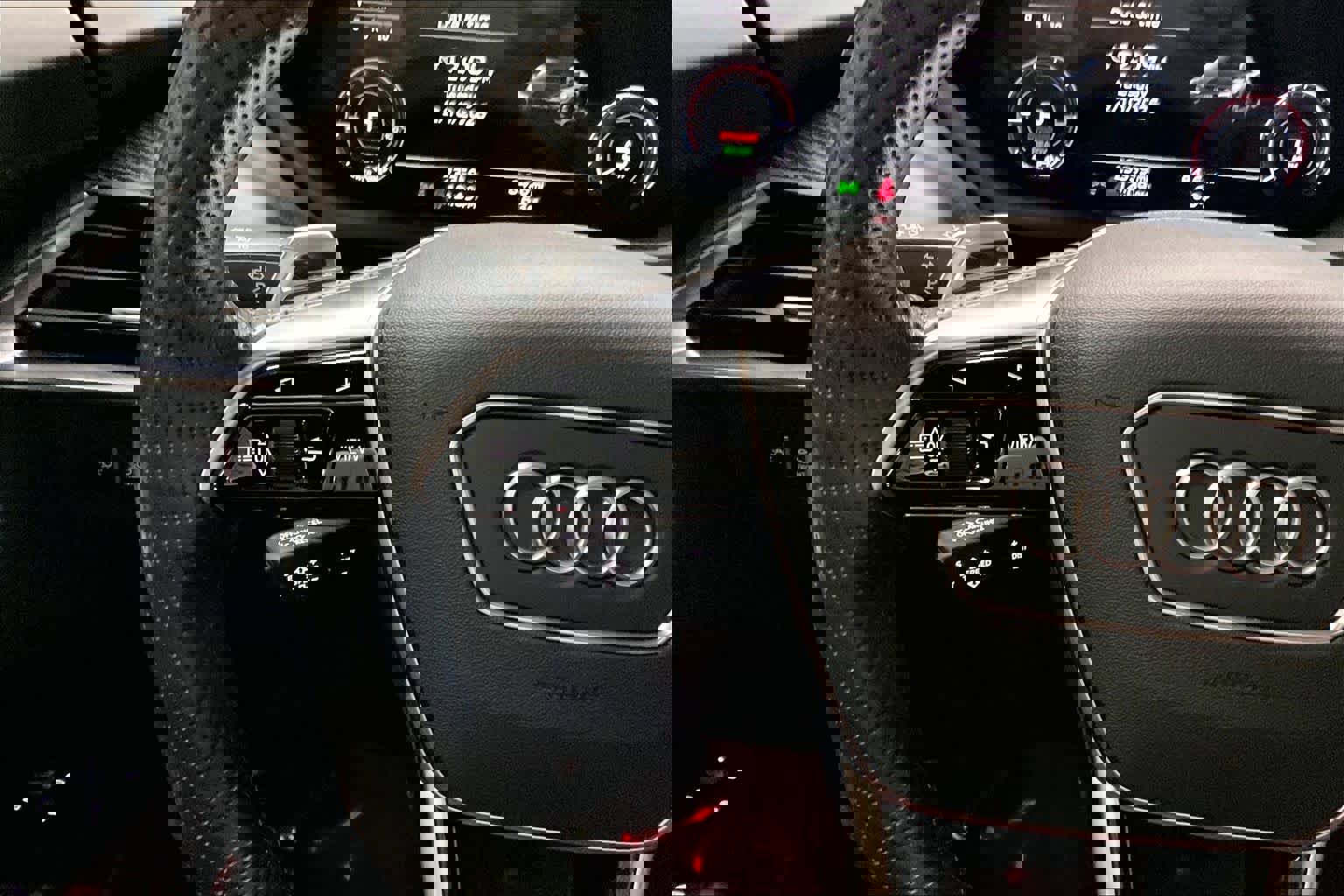 Used 2022 Audi e-tron GT Prestige w/ Prestige Package image 19