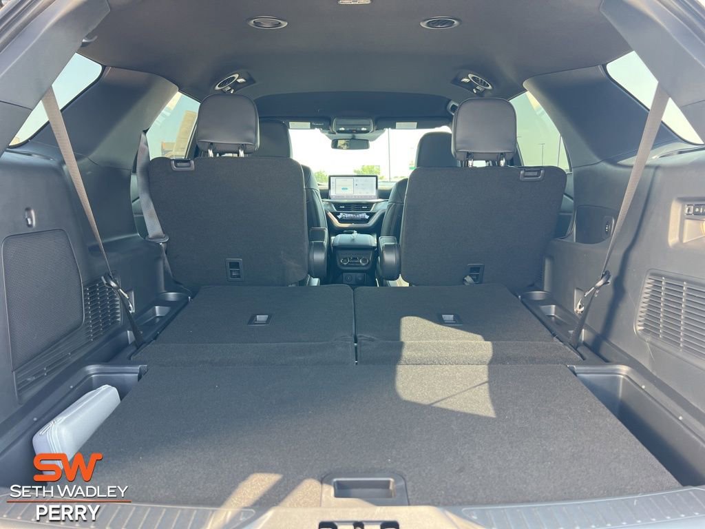 New 2025 Ford Explorer ST image 7