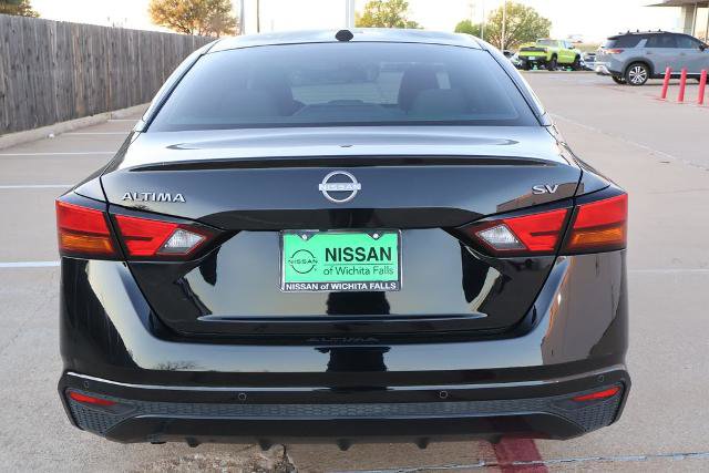 Certified 2024 Nissan Altima 2.5 SV FWD image 7