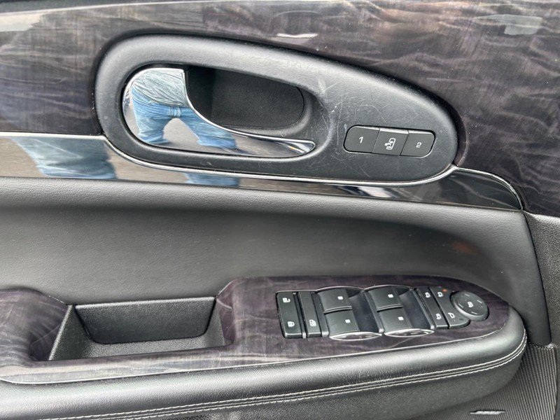 Used 2015 Buick Enclave Premium w/ Trailering Package FWD image 9