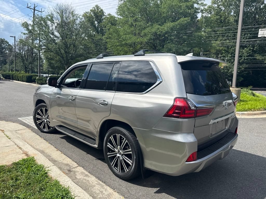 Used 2018 Lexus LX 570 4WD w/ Luxury Package image 5