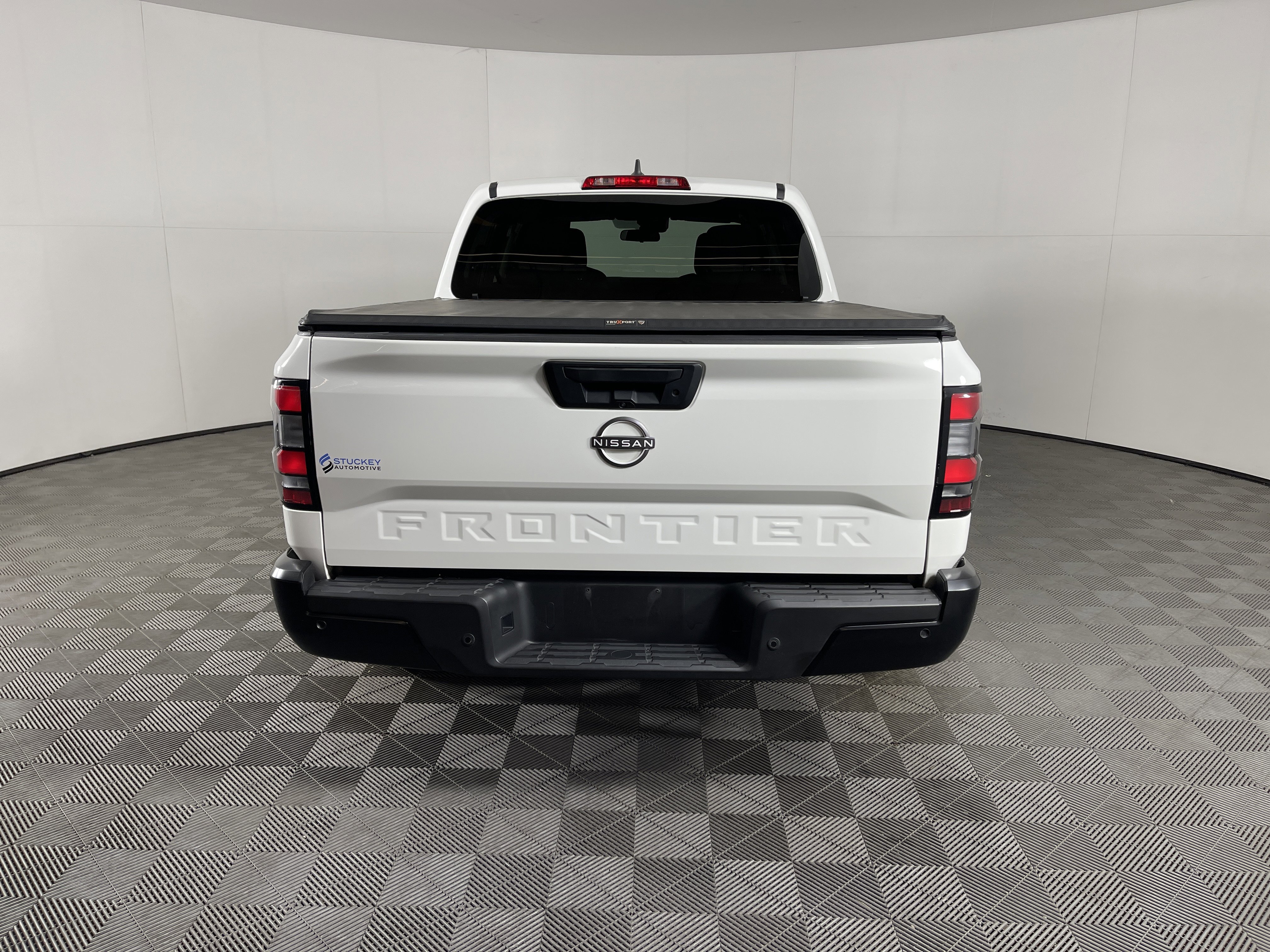 Used 2022 Nissan Frontier S w/ Technology Package image 4