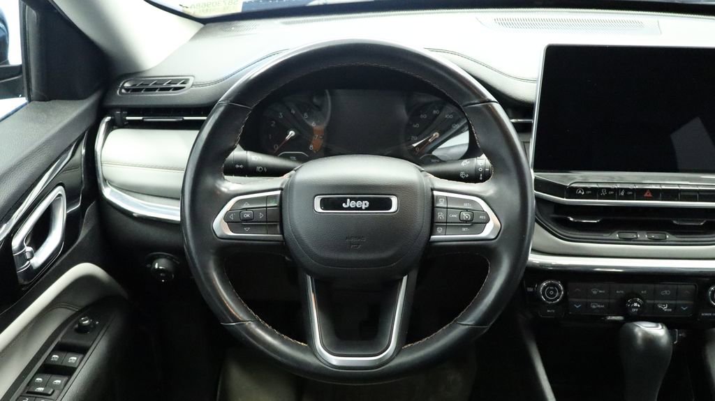 Certified 2022 Jeep Compass Limited image 25