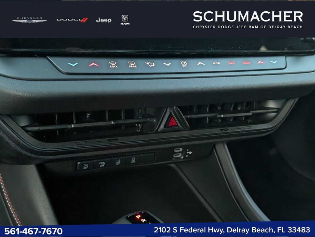 New 2026 Dodge Charger R/T w/ Driver Convenience Group AWD/4WD image 17