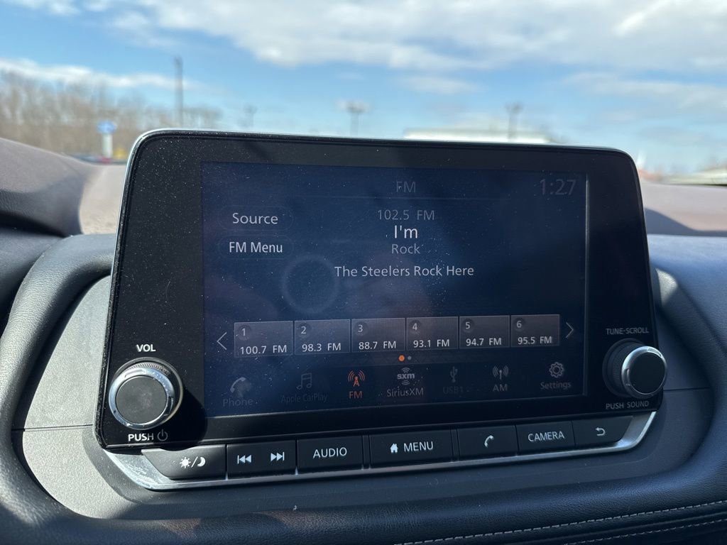 Used 2023 Nissan Rogue SV FWD image 26