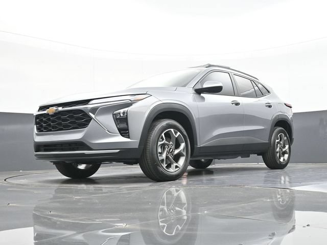 New 2026 Chevrolet Trax LT w/ Driver Confidence Package FWD image 48