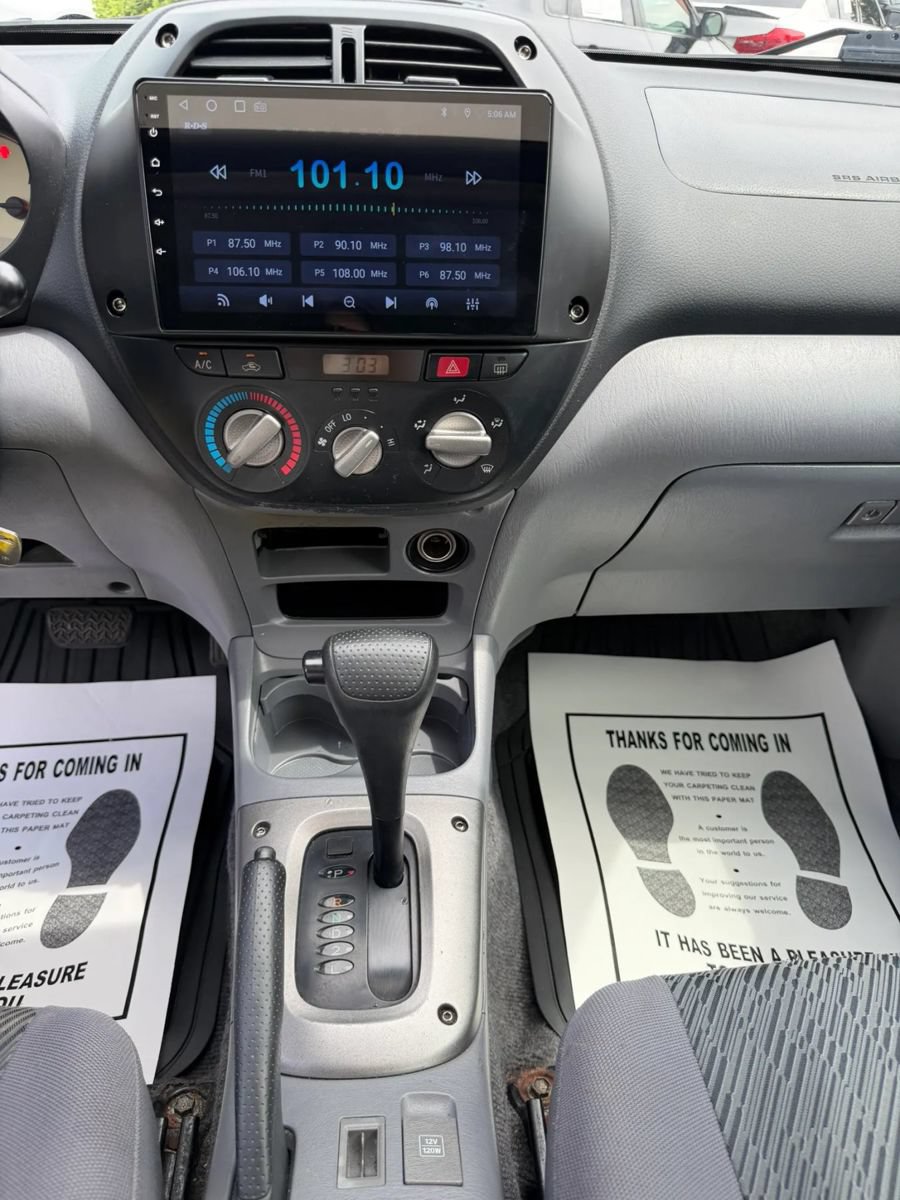 Used 2002 Toyota RAV4 4WD image 14