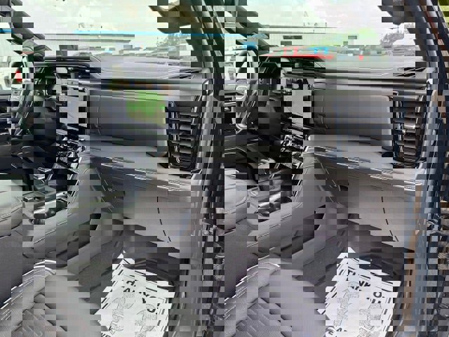 Used 2024 GMC Sierra 1500 AT4X image 28