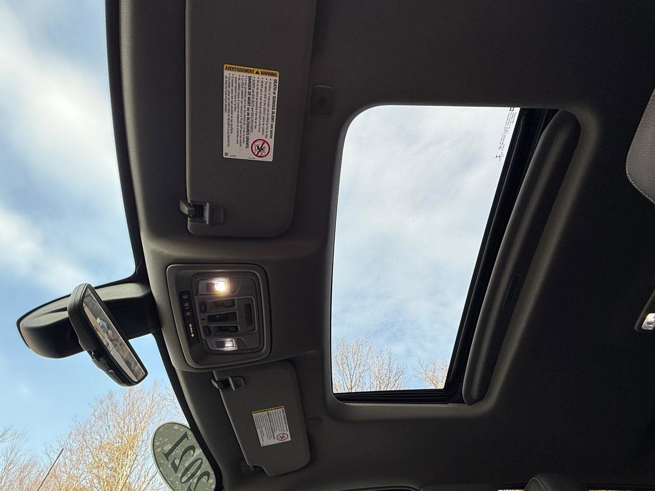 Used 2021 GMC Sierra 2500 Denali w/ Technology Package image 23