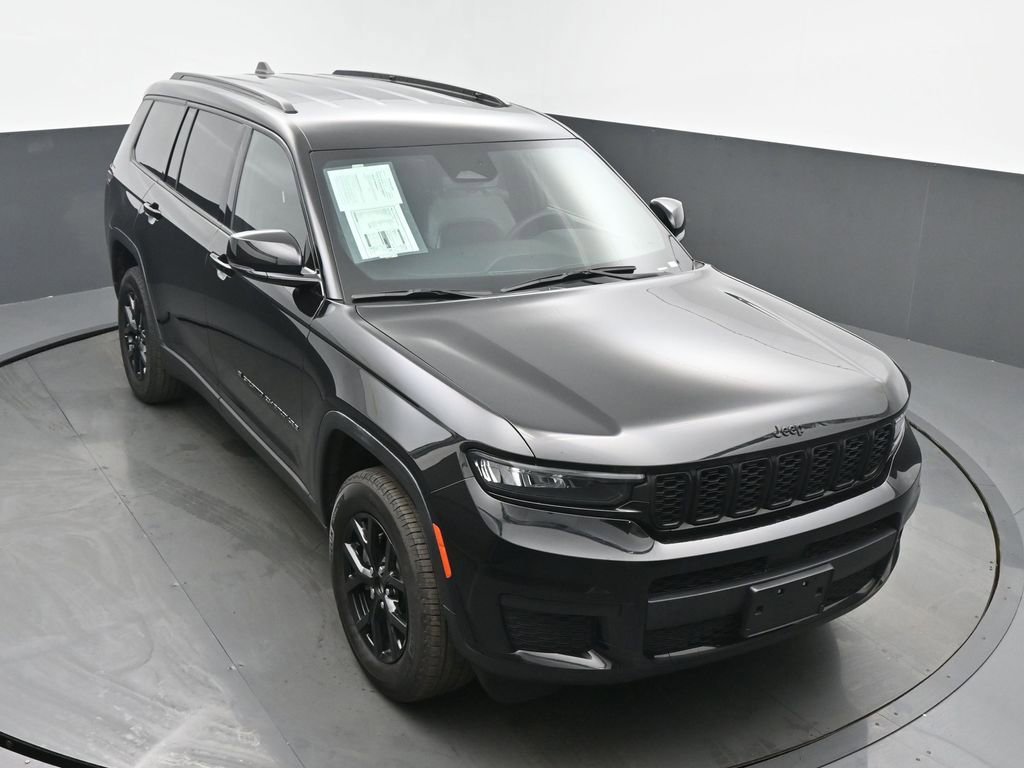 Used 2024 Jeep Grand Cherokee L Laredo AWD/4WD image 47