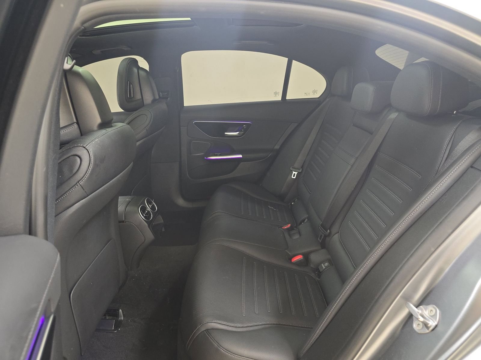 Used 2023 Mercedes-Benz C 300 C 300 image 6