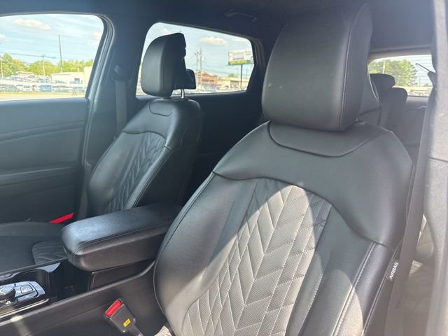 Used 2023 Kia Sportage X-Line AWD/4WD image 11