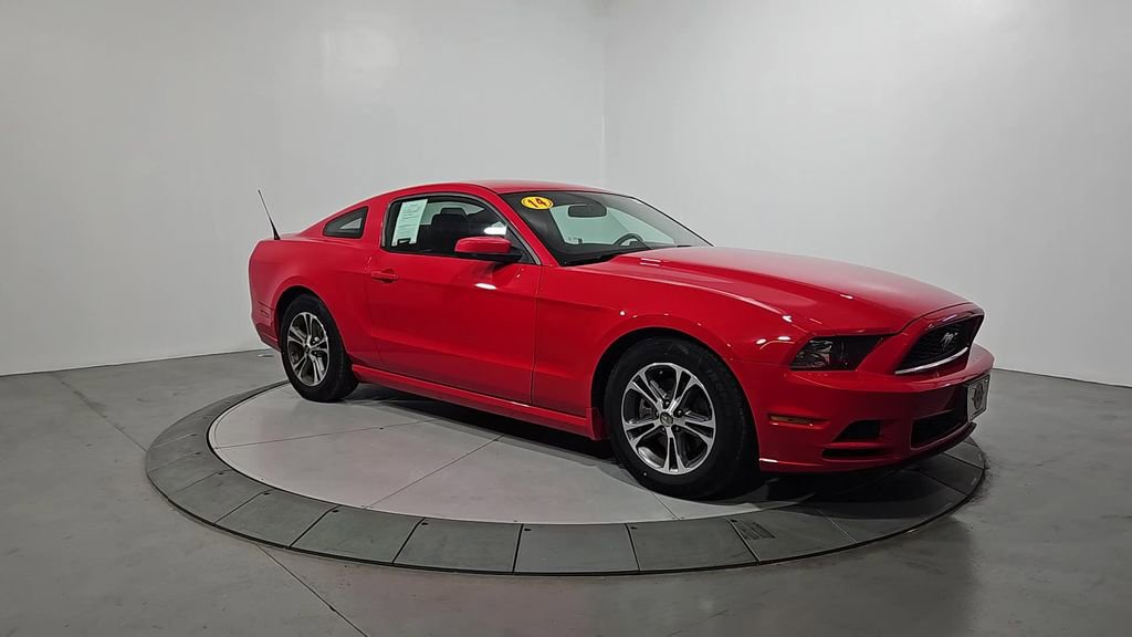 Used 2014 Ford Mustang Premium image 8