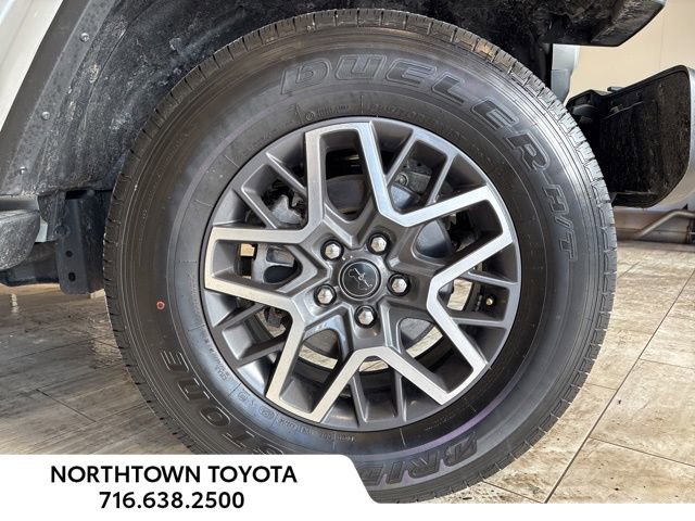 Used 2024 Jeep Wrangler Sahara w/ Safety Group image 23