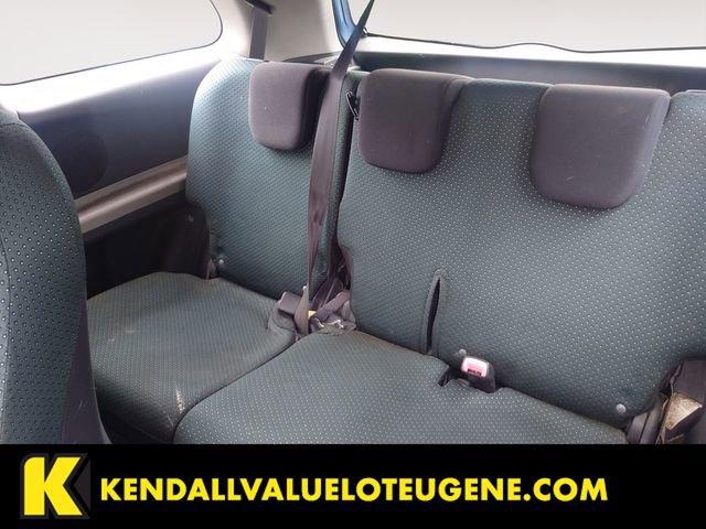 Used 2007 Toyota Yaris 2-Door Hatchback image 12