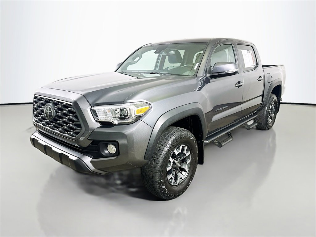 Used 2023 Toyota Tacoma TRD Off-Road image 3
